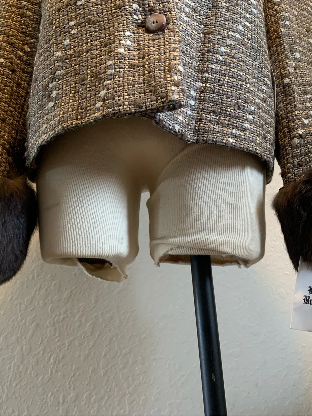Michael De Gray suit set Brown Tweed Button-Front Jacket with Fur Cuff
